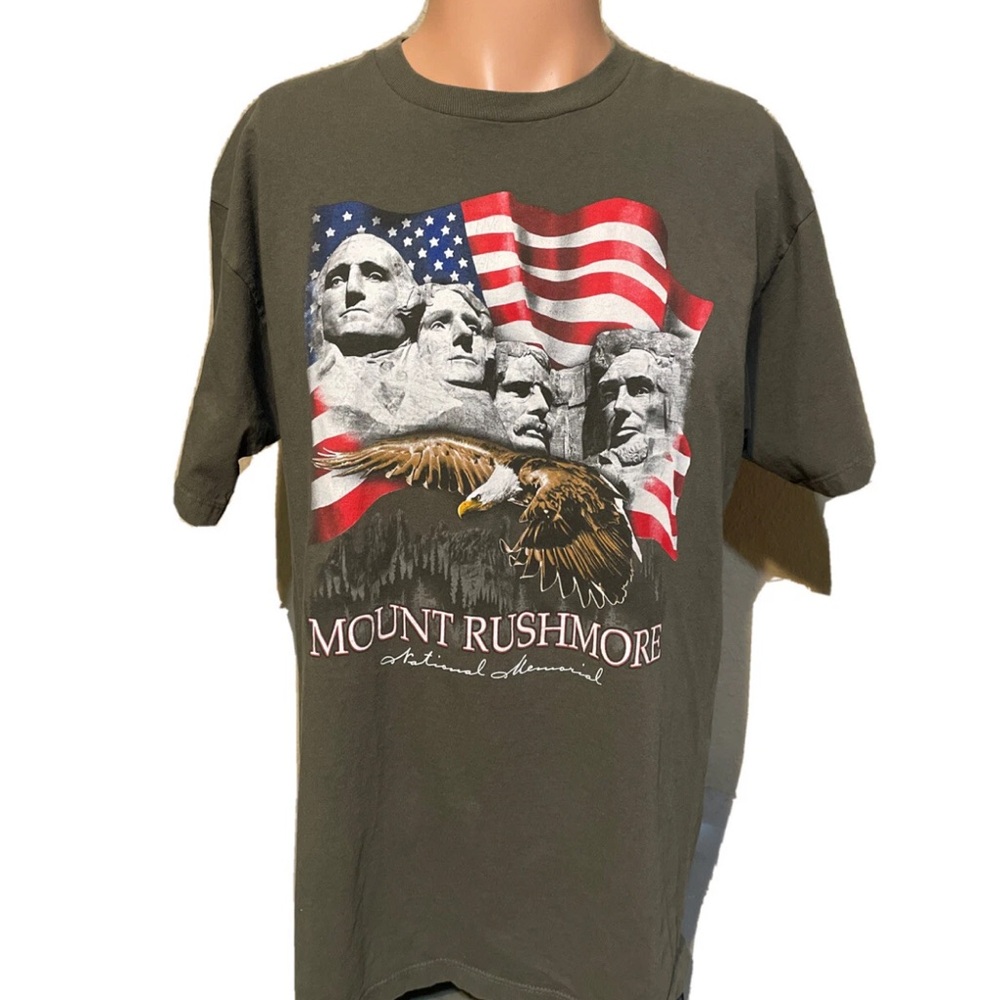 Vintage Prairie Mountain Mt. Rushmore Eagle USA Shirt